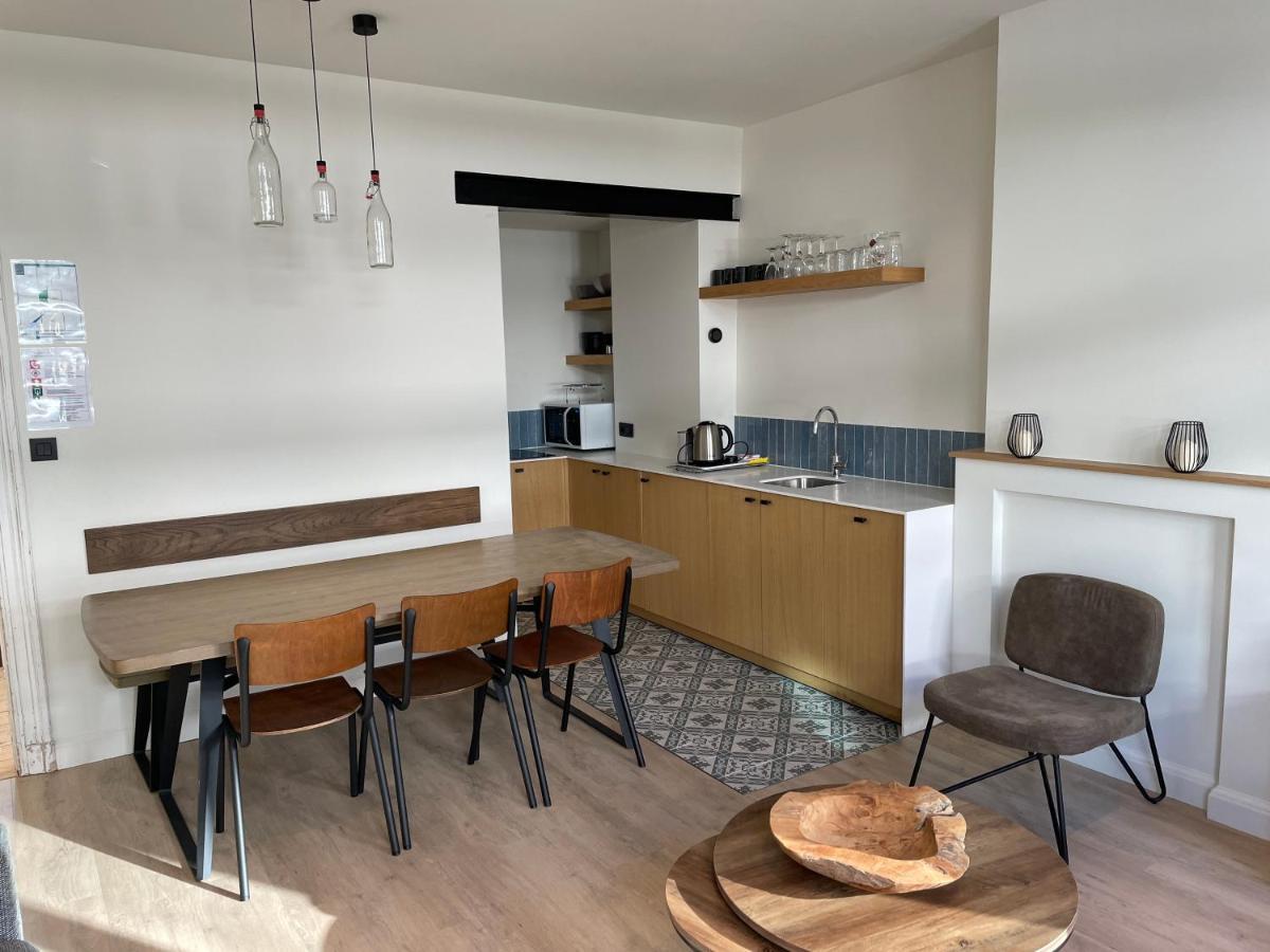 StayatSea Retro Appartementen Blankenberge Bagian luar foto