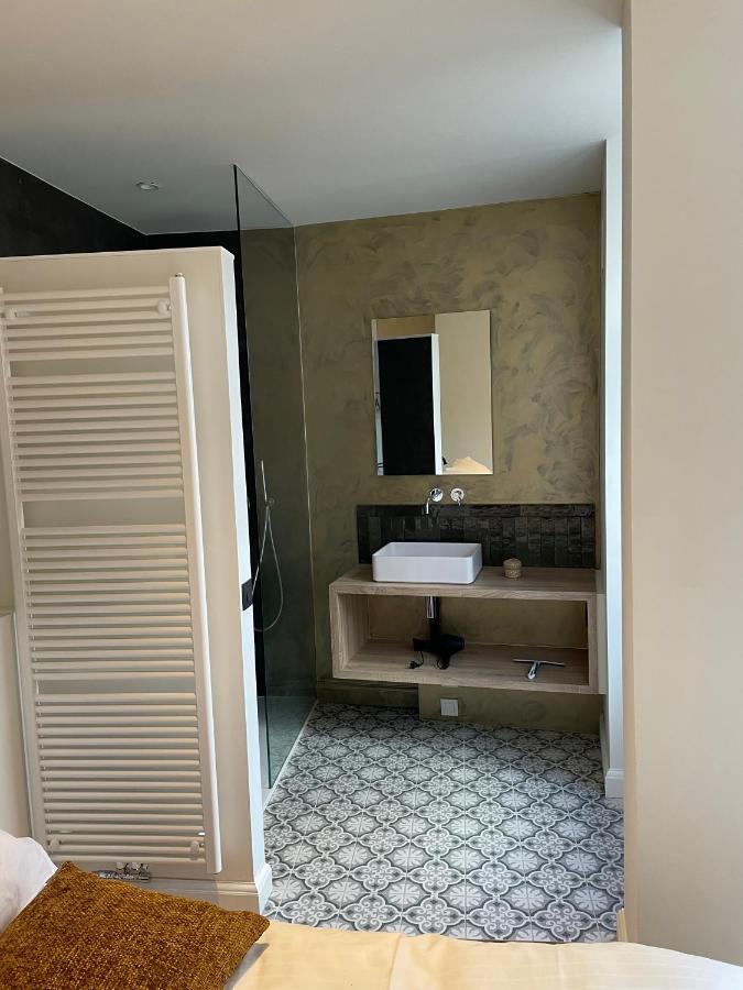 StayatSea Retro Appartementen Blankenberge Bagian luar foto