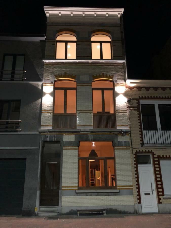 StayatSea Retro Appartementen Blankenberge Bagian luar foto